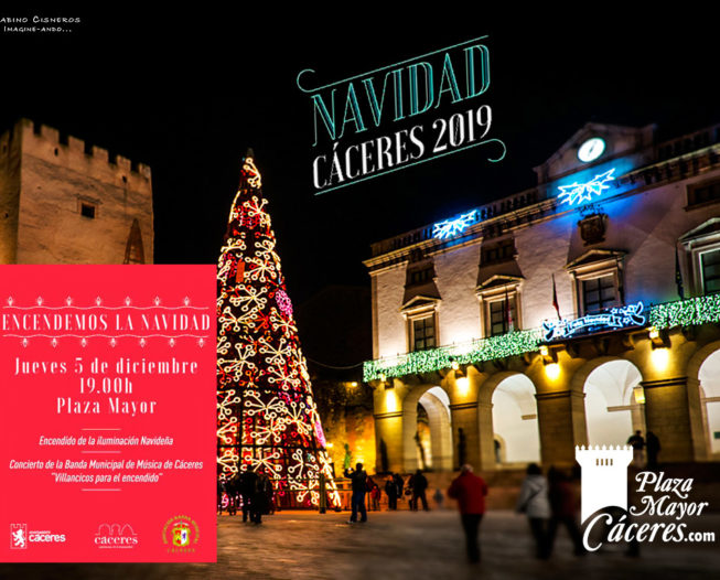 Encendido de las Luces de Navidad en Cáceres en la Plaza Mayor